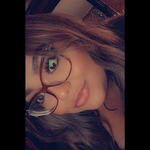 Meet your Posher, Diana